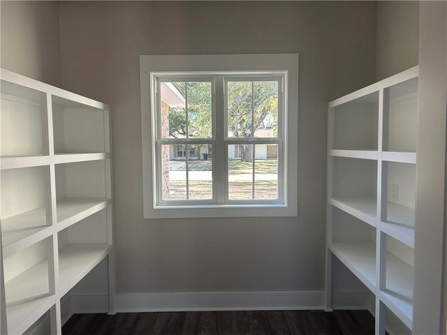 5707 NAVAHO Trail, Alexandria, LA 71301