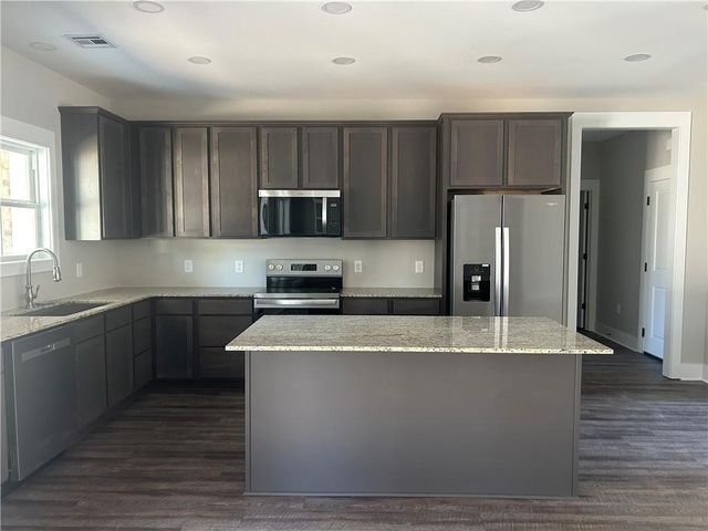 5707 NAVAHO Trail, Alexandria, LA 71301