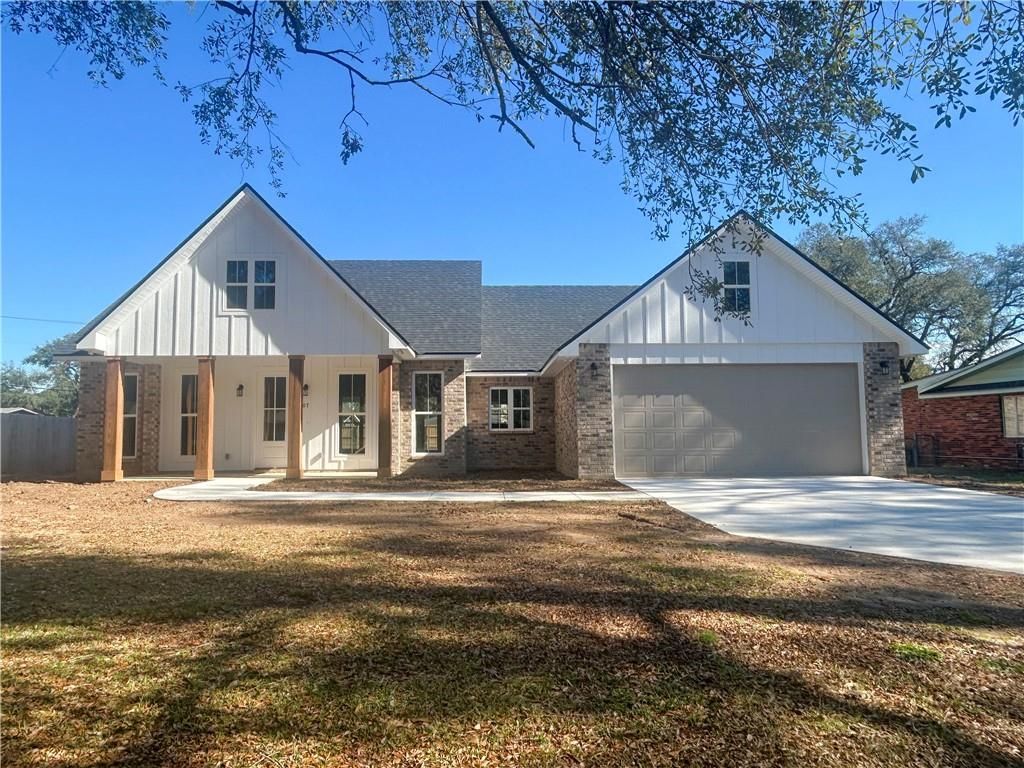 5707 NAVAHO Trail, Alexandria, LA 71301