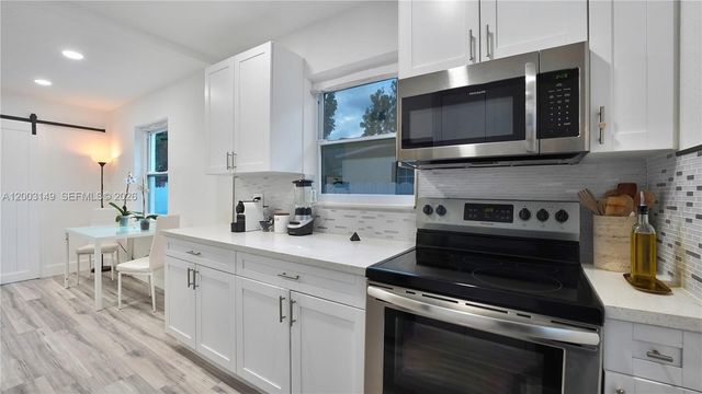 1441 NE 154th Ter, North Miami Beach, FL 33162