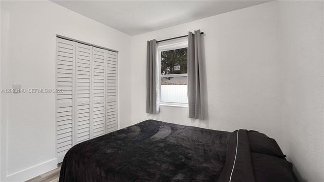 1441 NE 154th Ter, North Miami Beach, FL 33162