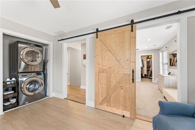 221 Laurel Avenue, Atlanta, GA 30314