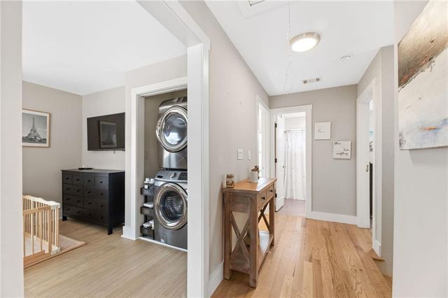 221 Laurel Avenue, Atlanta, GA 30314