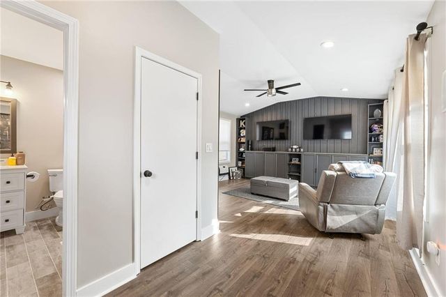 221 Laurel Avenue, Atlanta, GA 30314