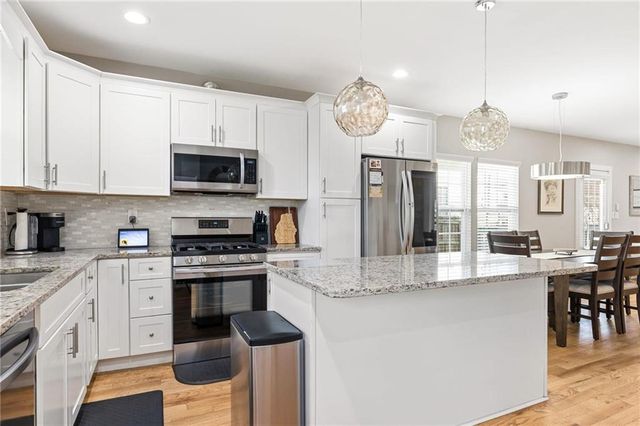 221 Laurel Avenue, Atlanta, GA 30314