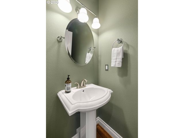 4607 Ne GARFIELD Ave, Portland, OR 97211