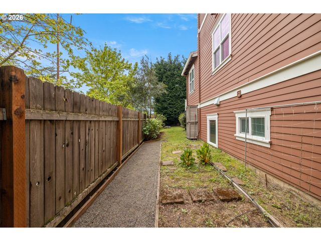4607 Ne GARFIELD Ave, Portland, OR 97211