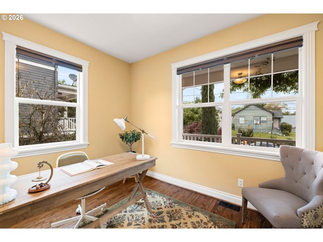 4607 Ne GARFIELD Ave, Portland, OR 97211