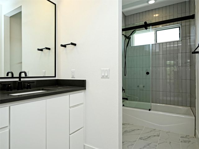 101 Aston CV, Georgetown, TX 78633