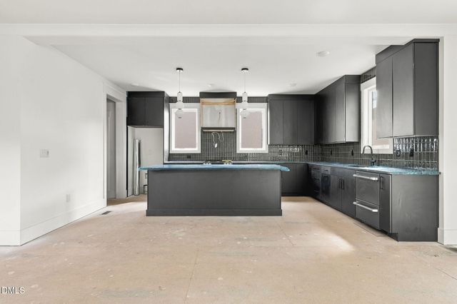 814 E Davie Street, Raleigh, NC 27601