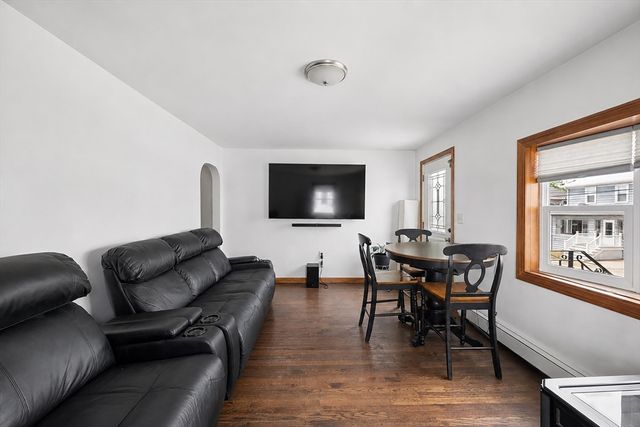 45 Bright St, Fall River, MA 02721