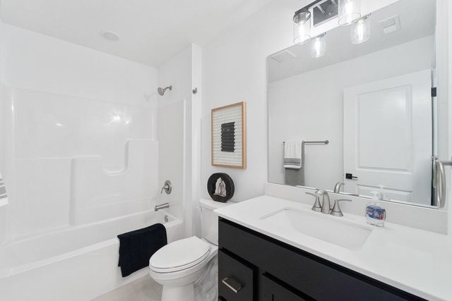 6001 TAMARACK DR, Columbia, MO 65203