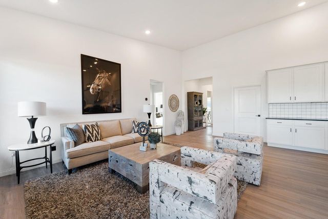 6001 TAMARACK DR, Columbia, MO 65203