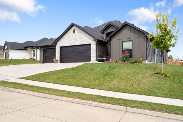 6001 TAMARACK DR, Columbia, MO 65203