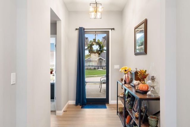 6001 TAMARACK DR, Columbia, MO 65203