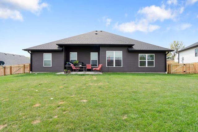 6001 TAMARACK DR, Columbia, MO 65203