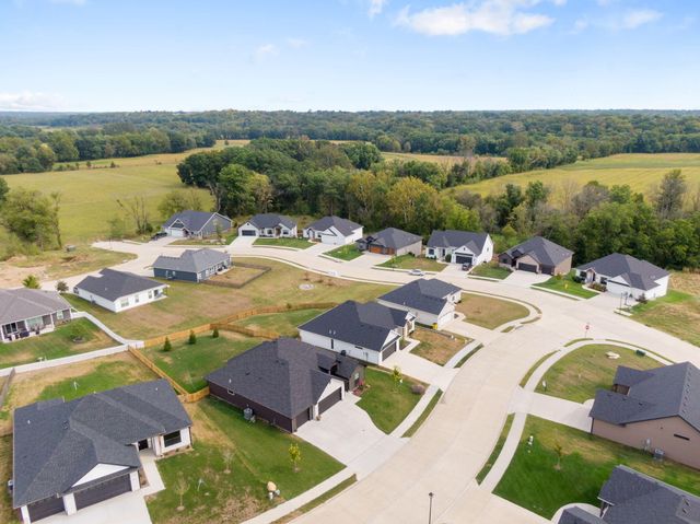 6001 TAMARACK DR, Columbia, MO 65203