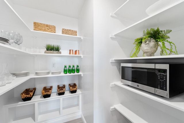 6001 TAMARACK DR, Columbia, MO 65203