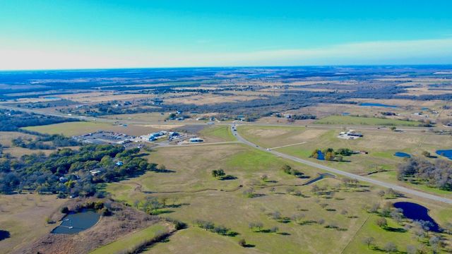 65.889 Acres. TBD State Hwy 31 Bypass, Corsicana, TX 75110