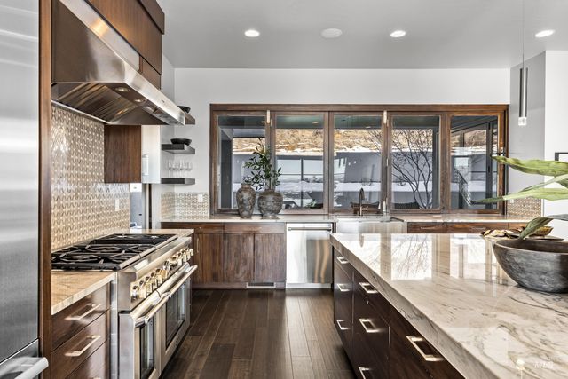 510 W Paso Fino Dr., Boise, ID 83702