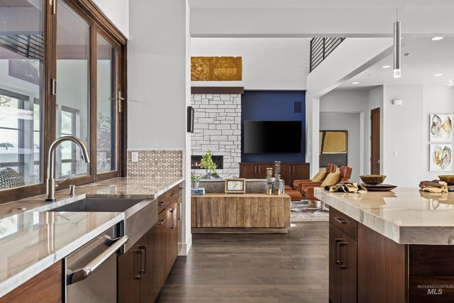 510 W Paso Fino Dr., Boise, ID 83702