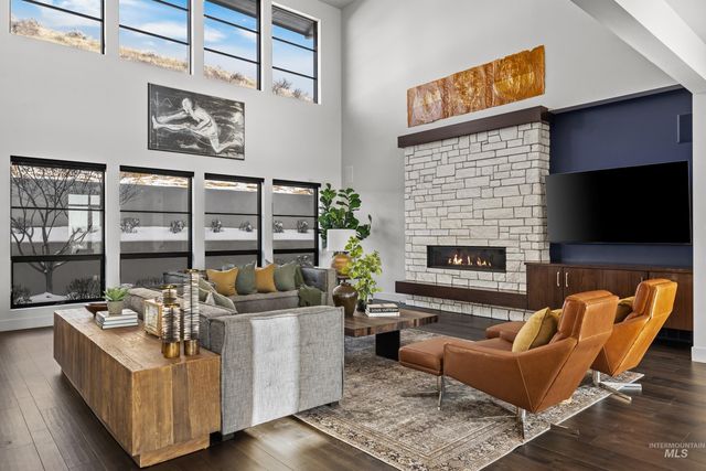 510 W Paso Fino Dr., Boise, ID 83702