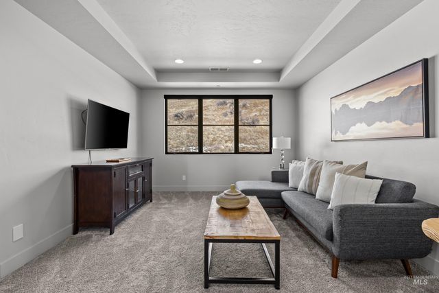 510 W Paso Fino Dr., Boise, ID 83702