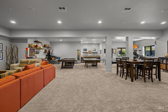 510 W Paso Fino Dr., Boise, ID 83702