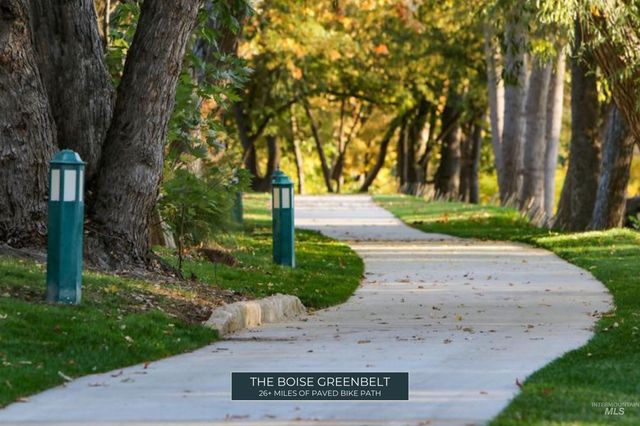 510 W Paso Fino Dr., Boise, ID 83702