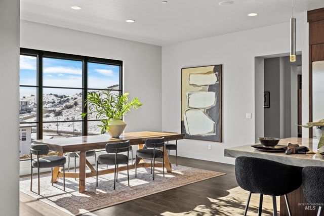 510 W Paso Fino Dr., Boise, ID 83702