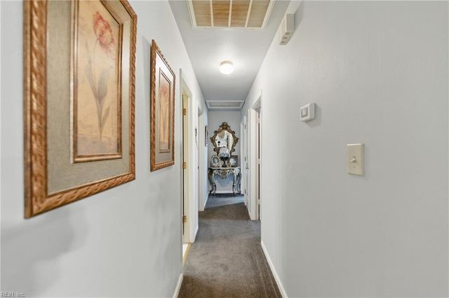 2301 Broadnax DR, Chesapeake, VA 23323
