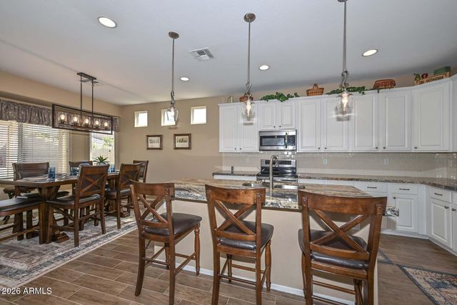 21974 W LASSO Lane W, Buckeye, AZ 85326