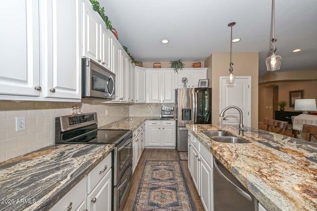 21974 W LASSO Lane W, Buckeye, AZ 85326