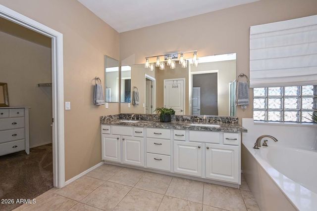 21974 W LASSO Lane W, Buckeye, AZ 85326