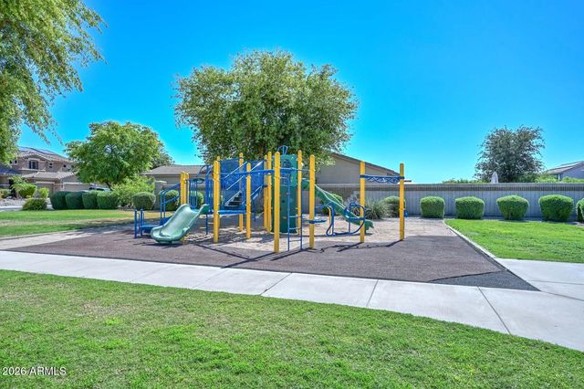 21974 W LASSO Lane W, Buckeye, AZ 85326