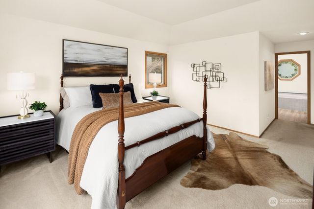 17421 190th Ave SE, Renton, WA 98058