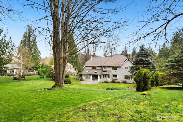 17421 190th Ave SE, Renton, WA 98058