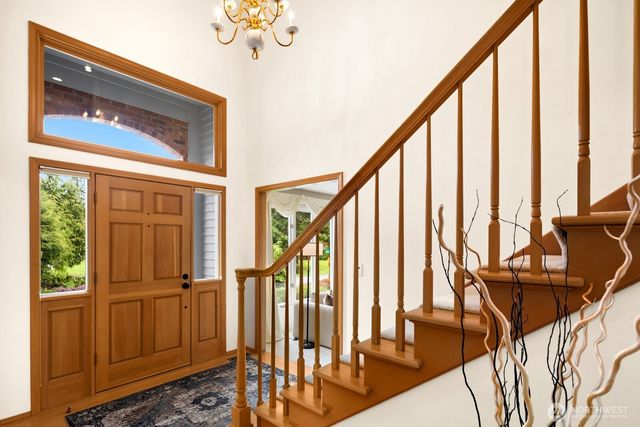 17421 190th Ave SE, Renton, WA 98058