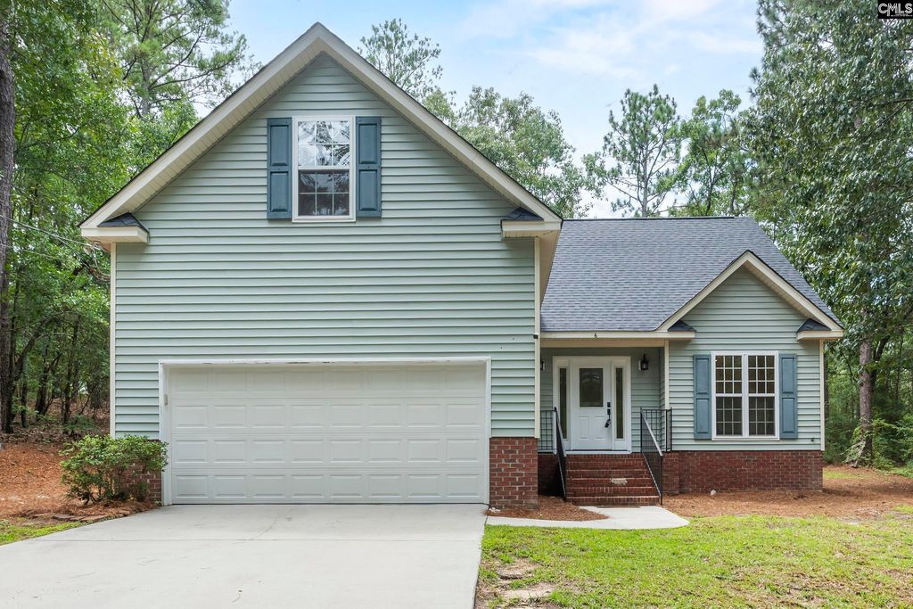 16 Circle Drive, Eastover, SC 29044