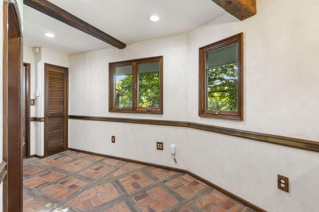 3886 E Hawthorne Hill Lane, Springfield, MO 65809