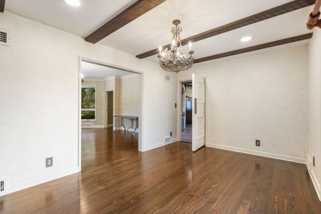 3886 E Hawthorne Hill Lane, Springfield, MO 65809