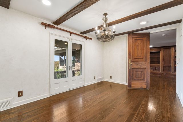 3886 E Hawthorne Hill Lane, Springfield, MO 65809