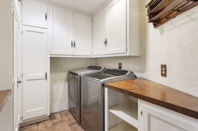 3886 E Hawthorne Hill Lane, Springfield, MO 65809