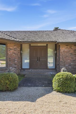 3886 E Hawthorne Hill Lane, Springfield, MO 65809