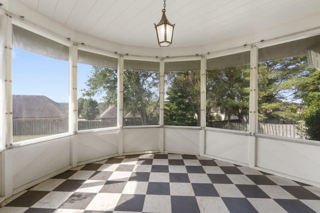 3886 E Hawthorne Hill Lane, Springfield, MO 65809