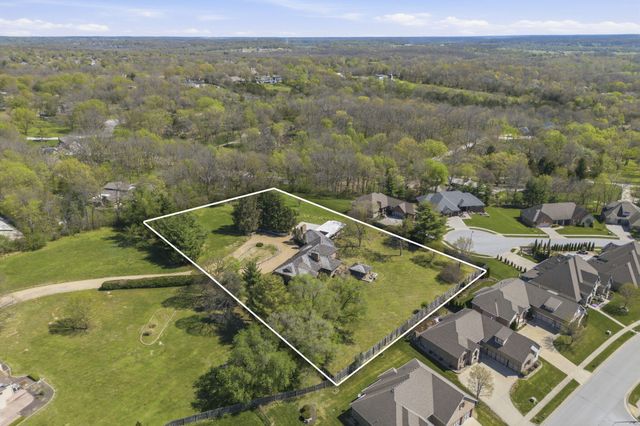 3886 E Hawthorne Hill Lane, Springfield, MO 65809