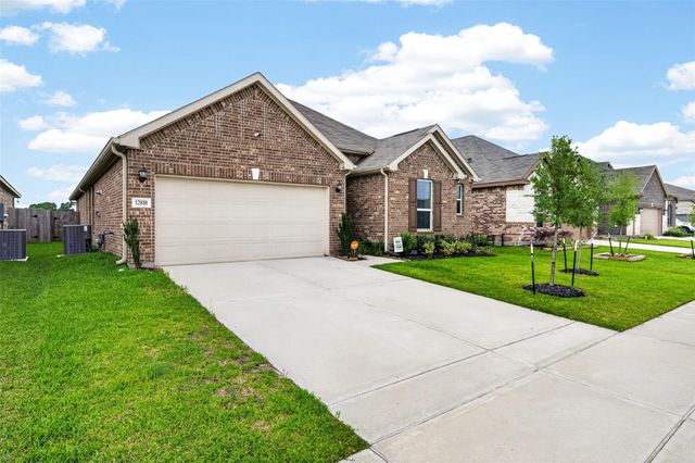 12818 Mossy Knoll Drive, Houston, TX 77044