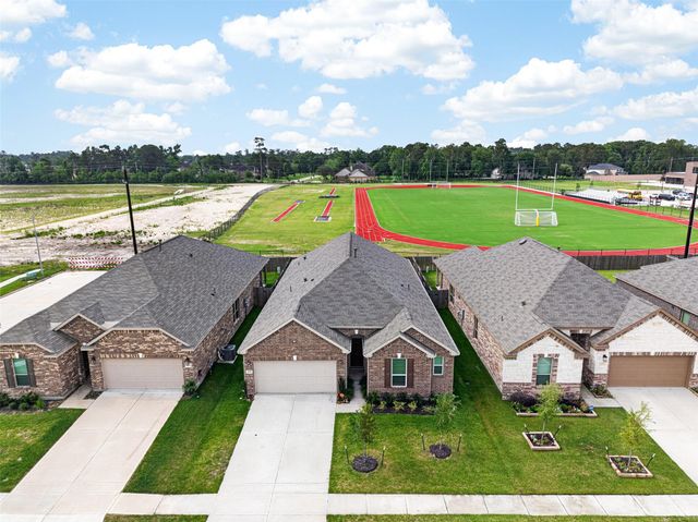 12818 Mossy Knoll Drive, Houston, TX 77044