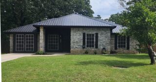 202 Creekstone Court, Seagoville, TX 75159