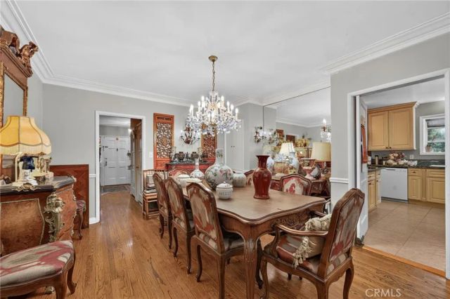 2136 S El Molino, San Marino, CA 91108